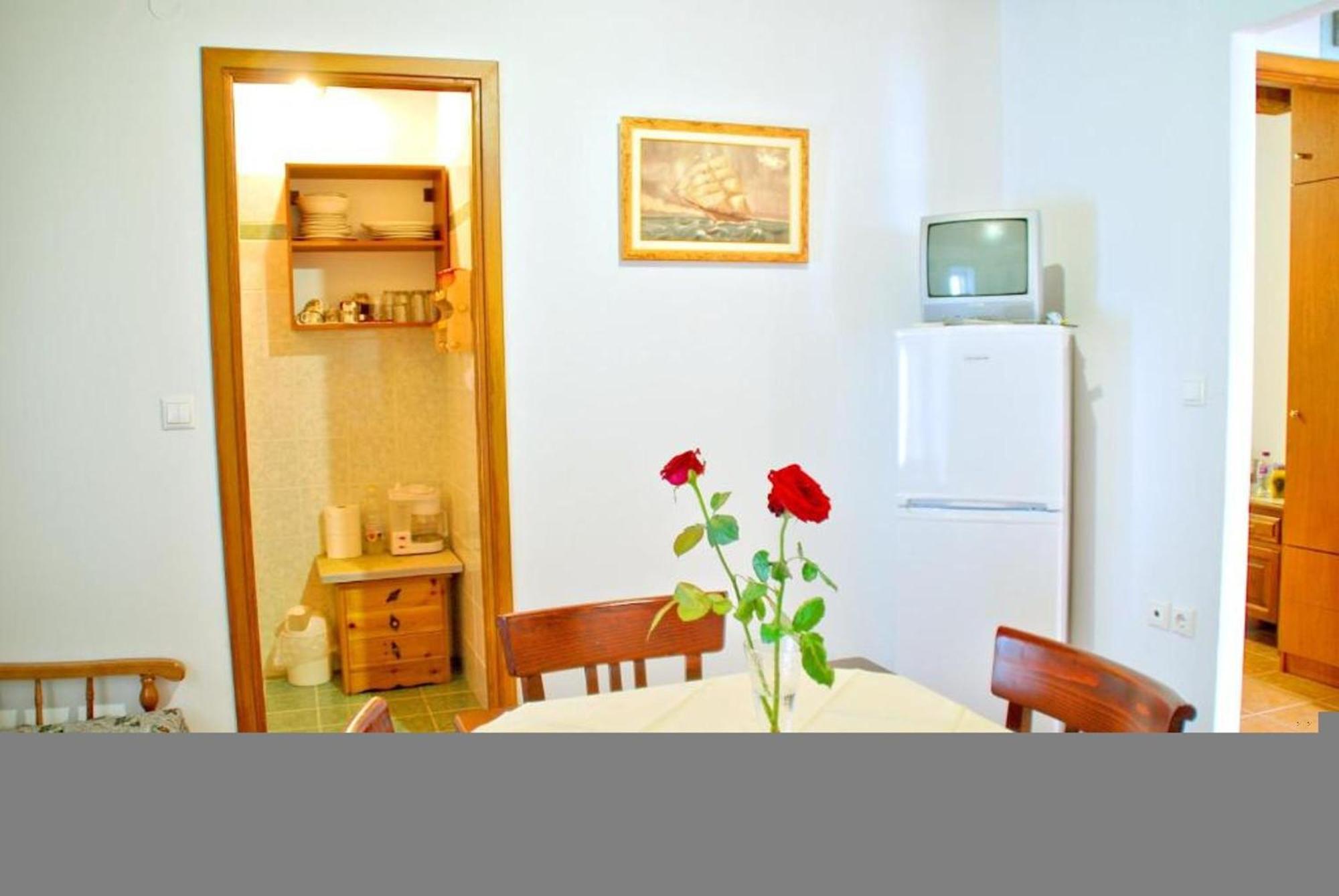 אפיסוס Xirafis Apartments מראה חיצוני תמונה